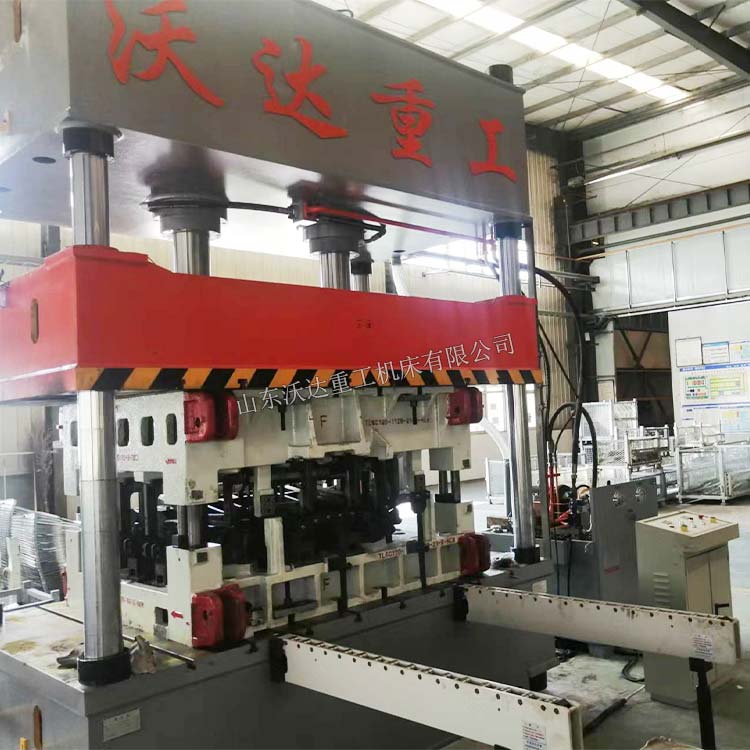 大臺面200噸四柱液壓機 大臺面200噸四柱液壓機